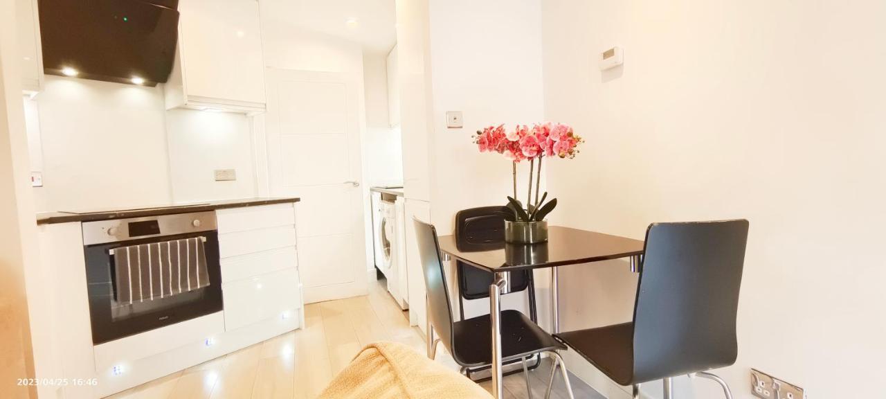 Ferienwohnung Daisy Garden In Marylebone London Exterior foto